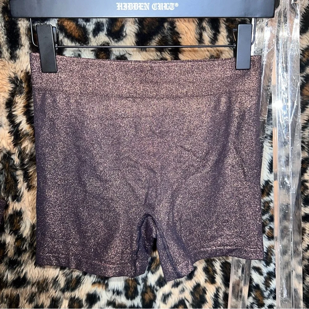 SKIMS Set - Picture 5 of 8